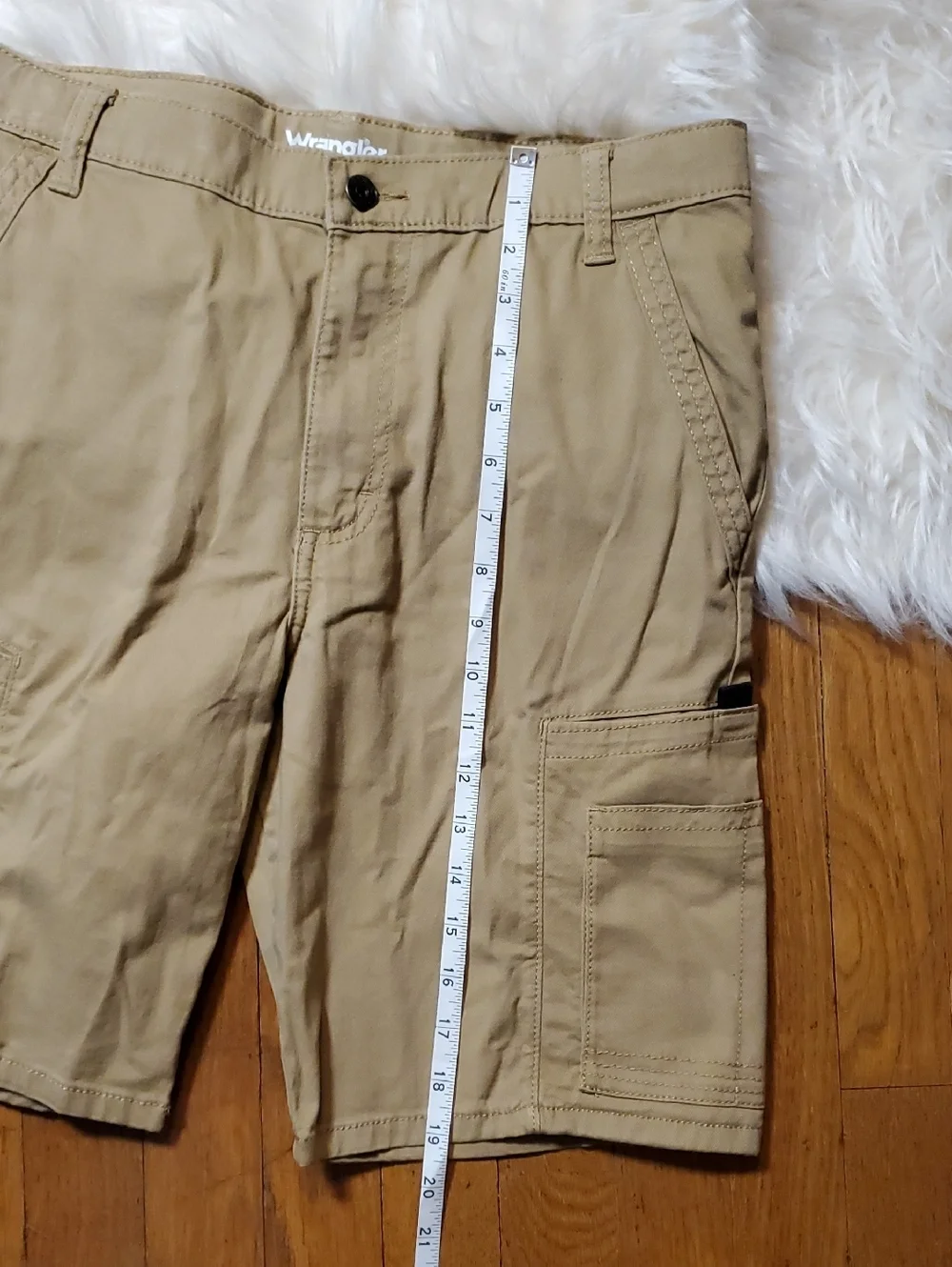 Wrangler Tan Cargo Shorts with Utility Pockets